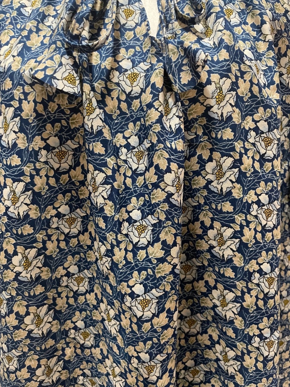 Max Studio Floral Tee - Picture 2 of 2